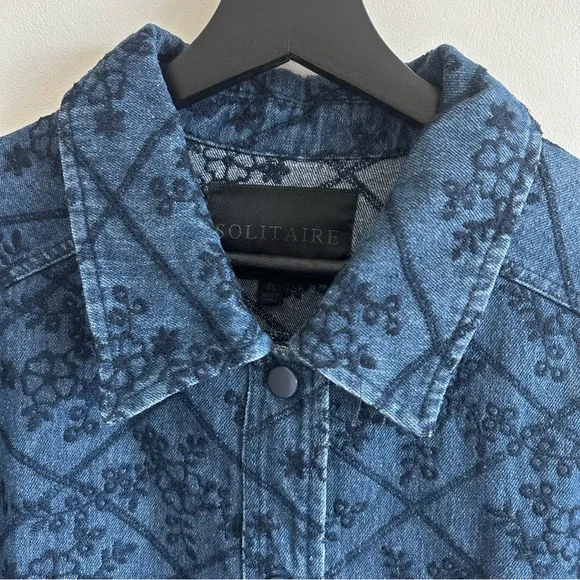SOLITAIRE Flower Embroidered Denim Jacket - Picture 4 of 9